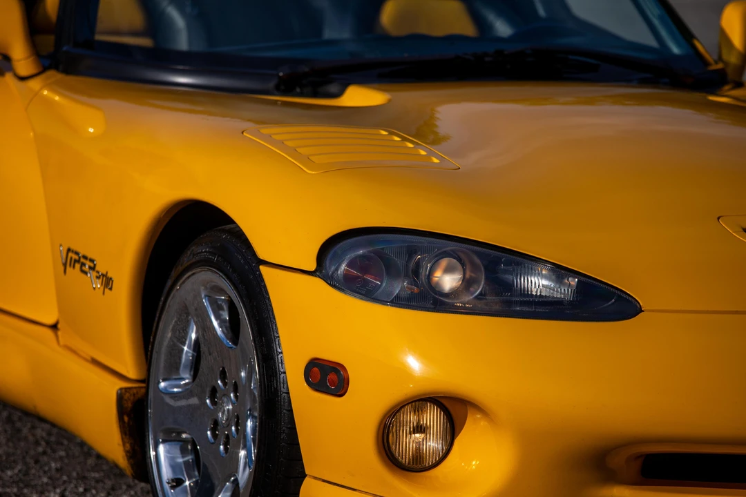 2001 Dodge Viper 2nd Gen - Image 21 of 31