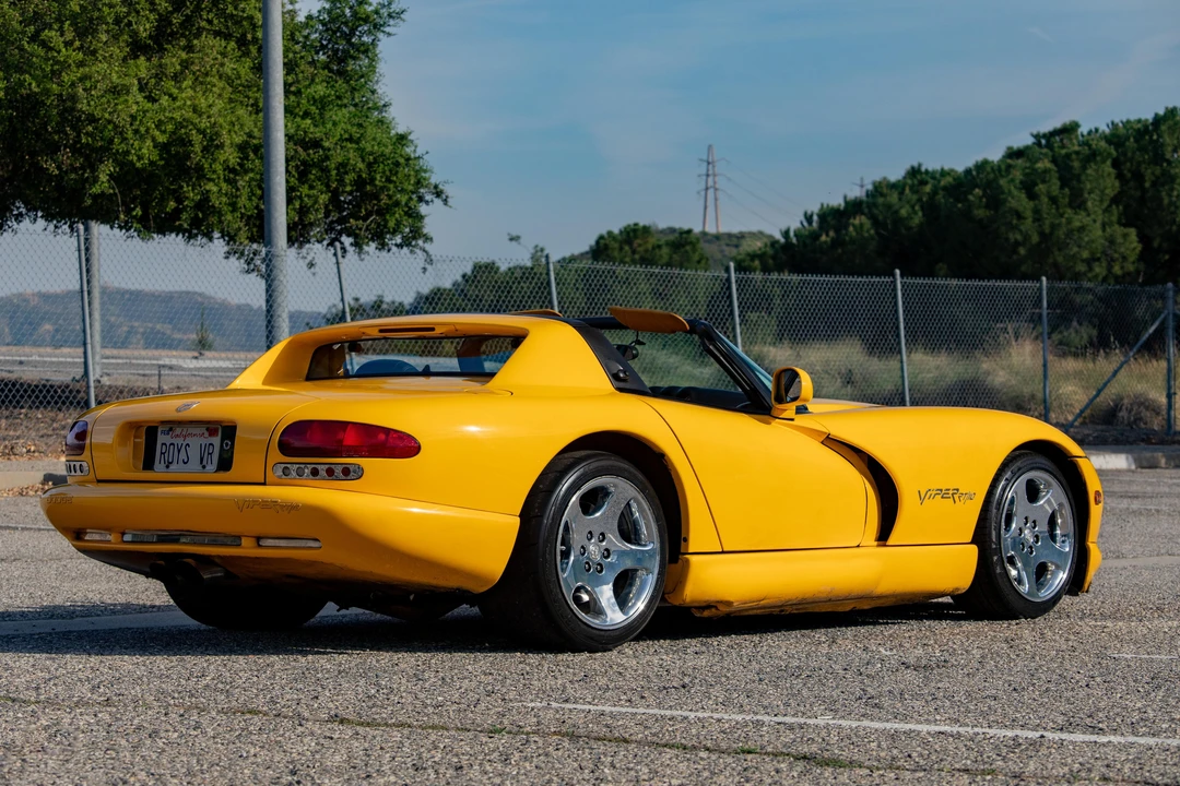 2001 Dodge Viper 2nd Gen - Image 14 of 31