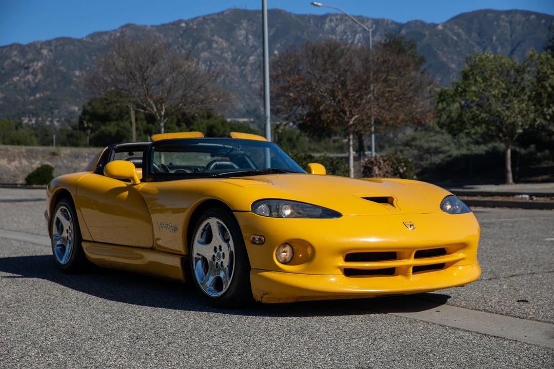2001 Dodge Viper 2nd Gen - Image 17 of 31