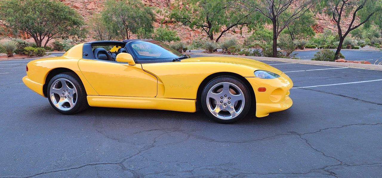 2001 Dodge Viper 2nd Gen - Image 17 of 31