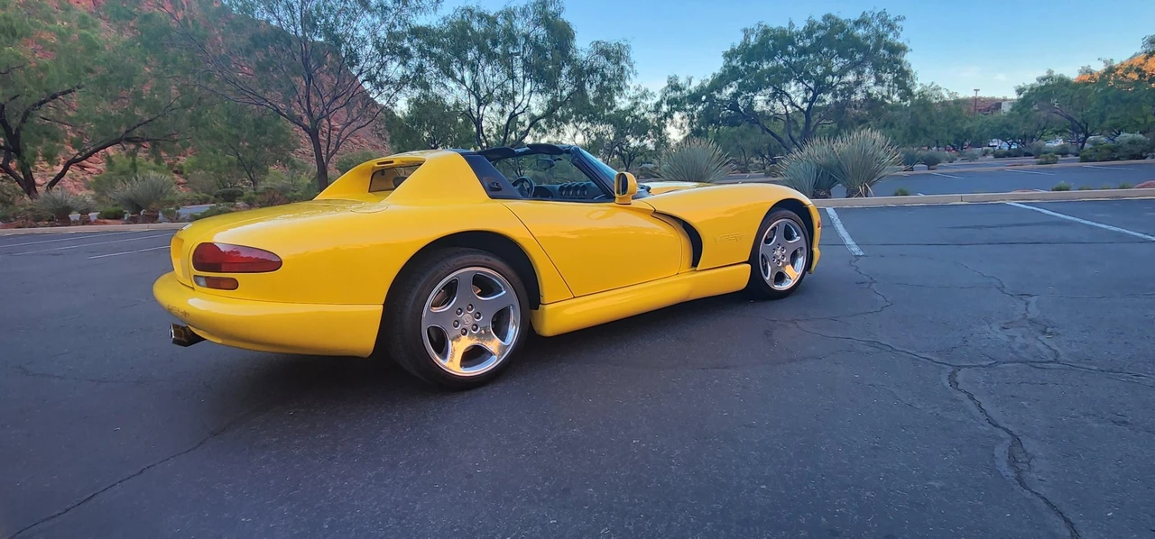 2001 Dodge Viper 2nd Gen - Image 13 of 31