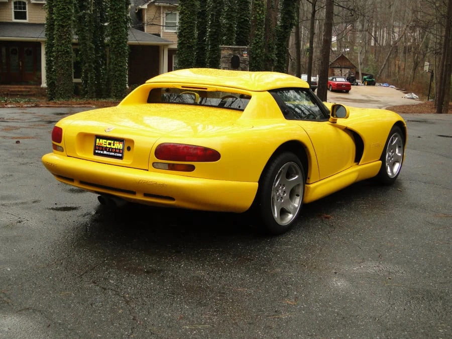 2001 Dodge Viper 2nd Gen - Image 2 of 5
