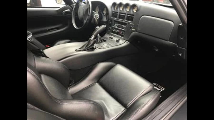 2001 Dodge Viper 2nd Gen - Image 7 of 11