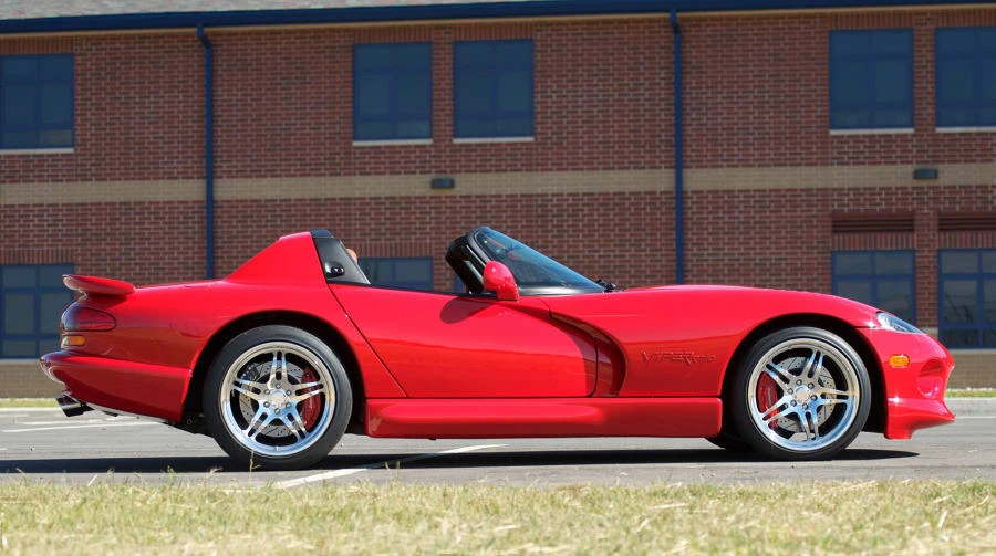 2001 Dodge Viper 2nd Gen - Image 2 of 12