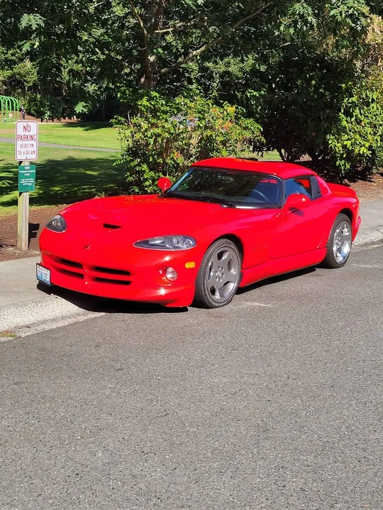 2001 Dodge Viper 2nd Gen - Image 2 of 4