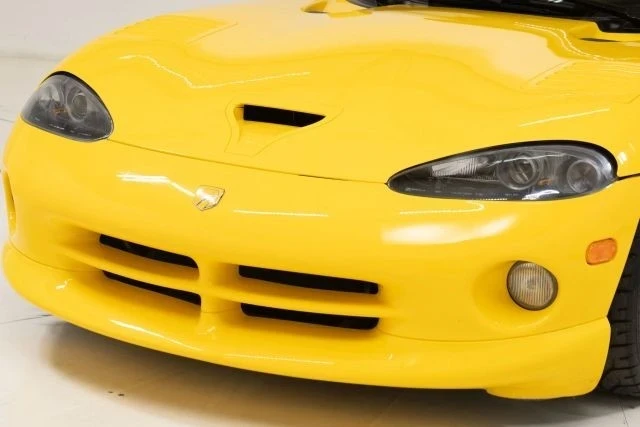2001 Dodge Viper 2nd Gen - Image 11 of 12