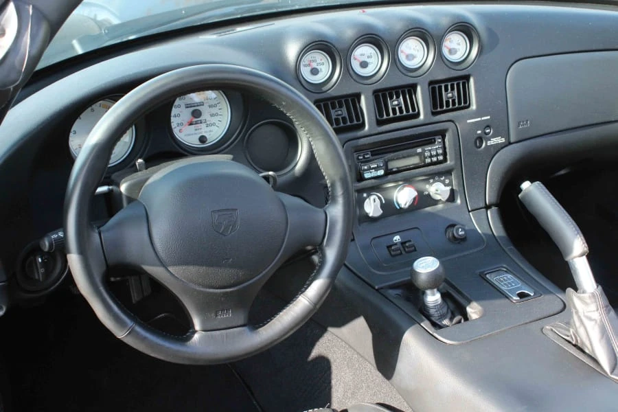 2001 Dodge Viper 2nd Gen - Image 3 of 12