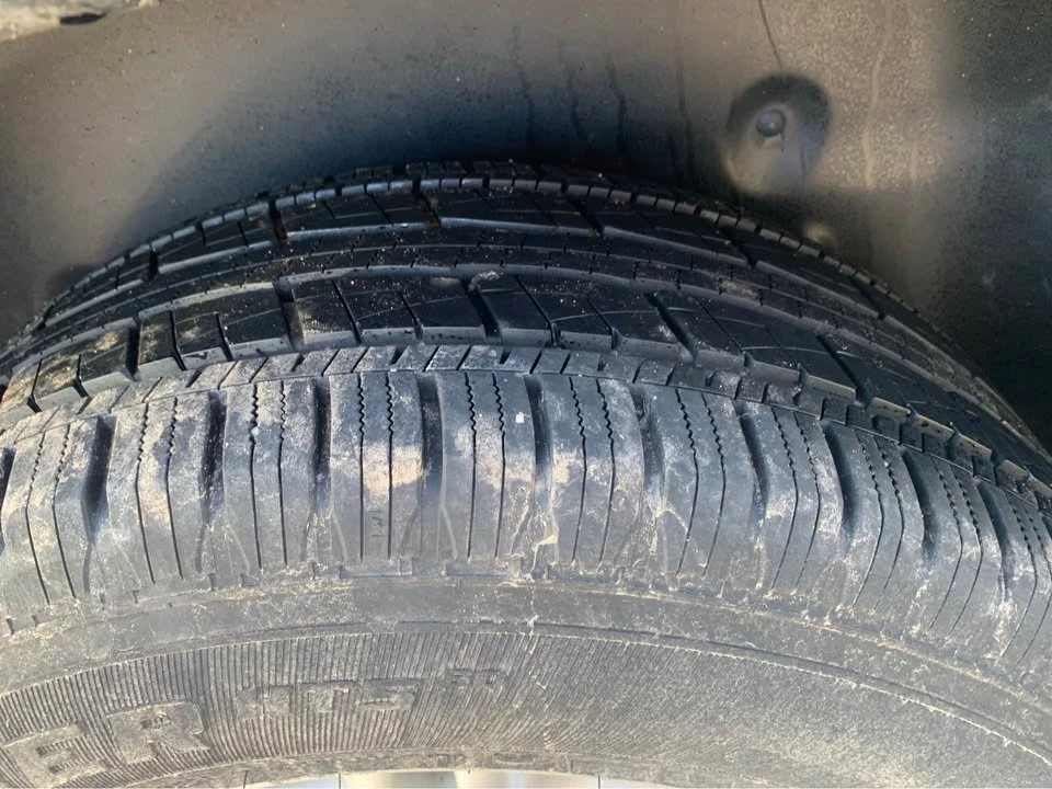 2001 Dodge Durango 1st Gen - Image 2 of 5