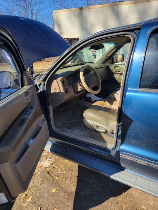 2001 Dodge Durango 1st Gen - Image 3 of 4