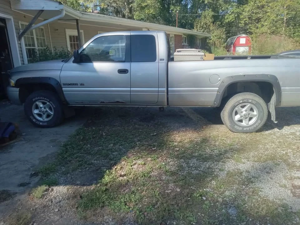 2001 Dodge Ram 2nd Gen - Image 2 of 3