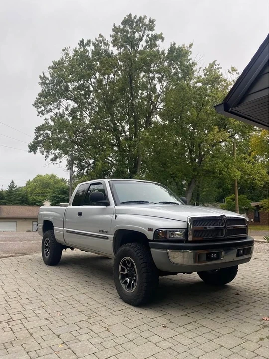 2001 Dodge Ram 2nd Gen - Image 2 of 10