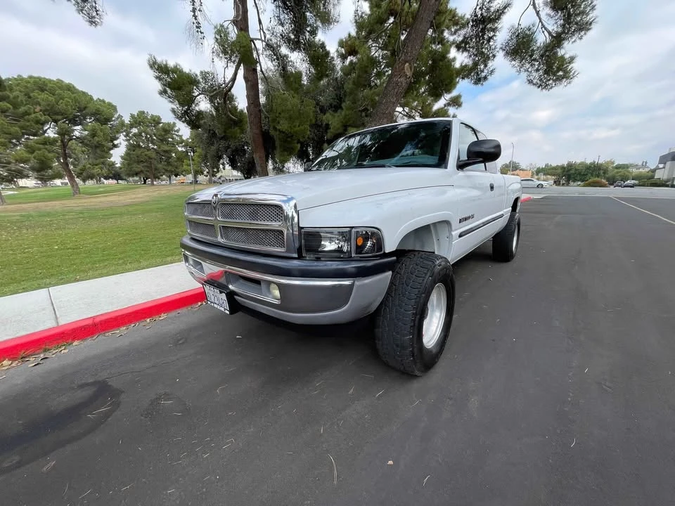 2001 Dodge Ram 2nd Gen - Image 2 of 11