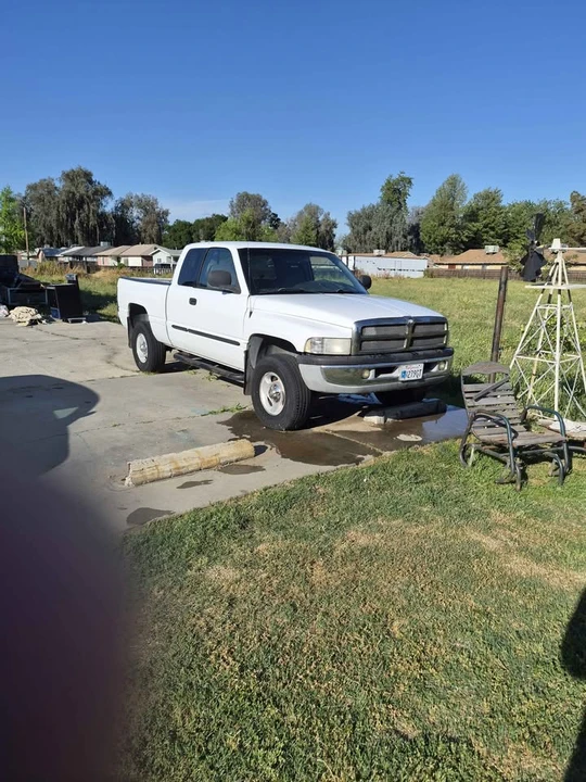 2001 Dodge Ram 2nd Gen - Image 2 of 4