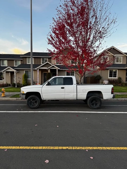 2001 Dodge Ram 2nd Gen - Image 2 of 10
