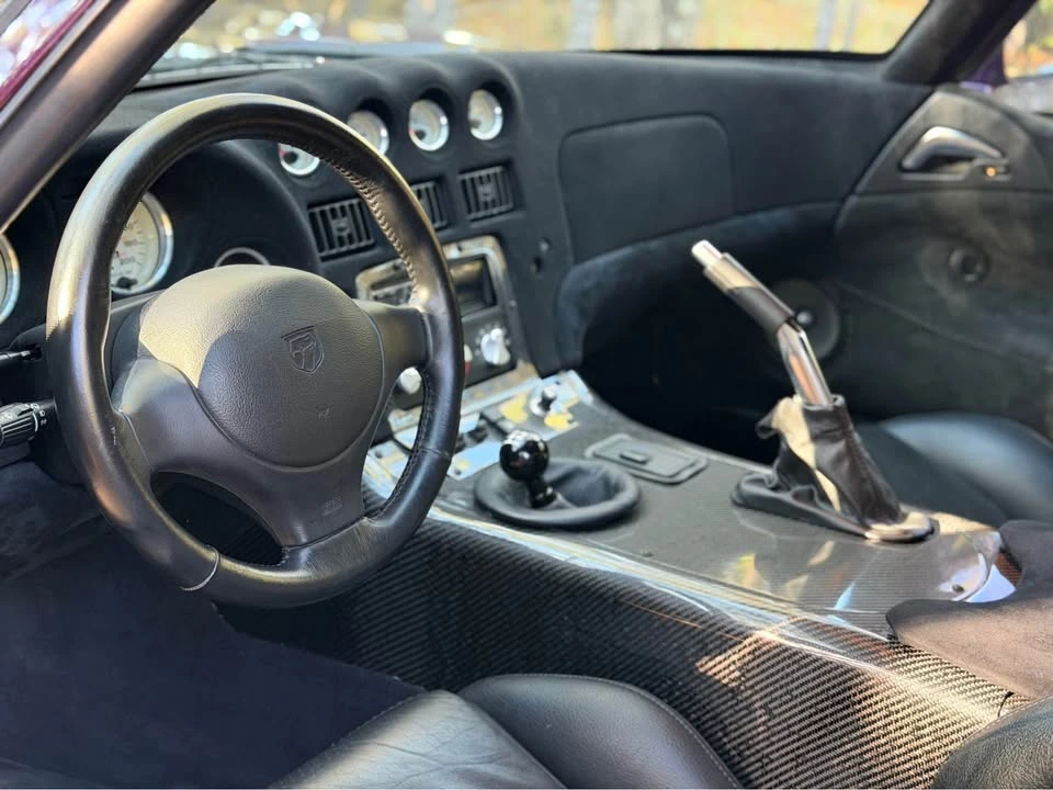 2001 Dodge Viper 2nd Gen - Image 2 of 12