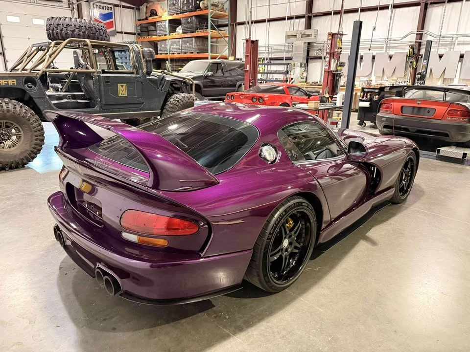 2001 Dodge Viper 2nd Gen - Image 11 of 12