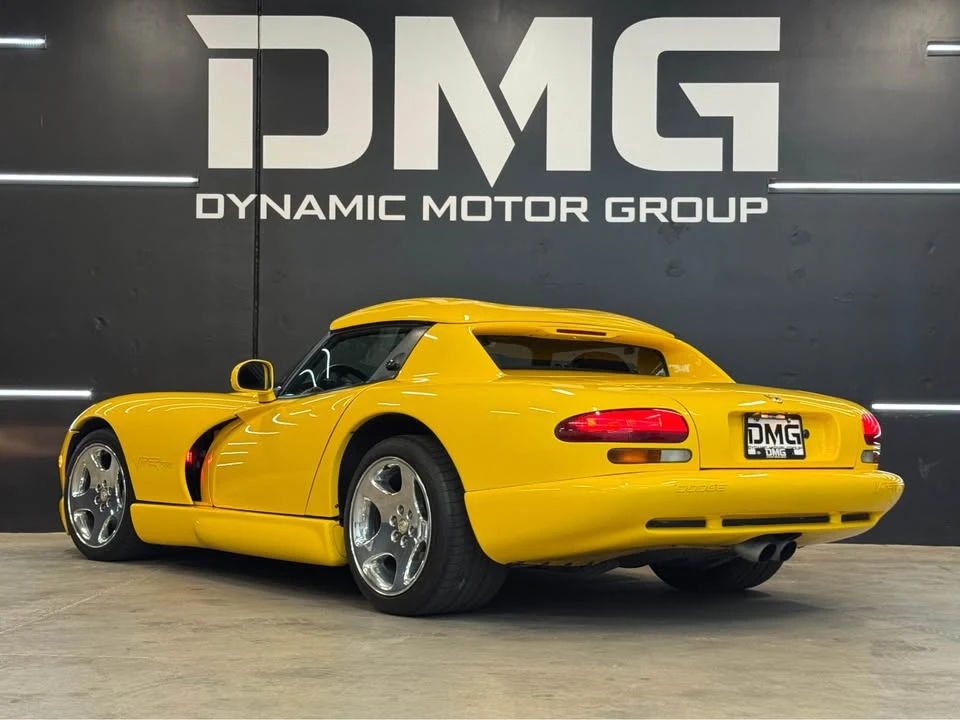 2001 Dodge Viper 2nd Gen - Image 11 of 12