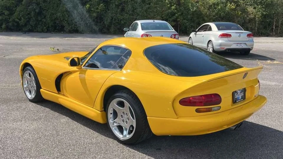 2001 Dodge Viper 2nd Gen - Image 6 of 11