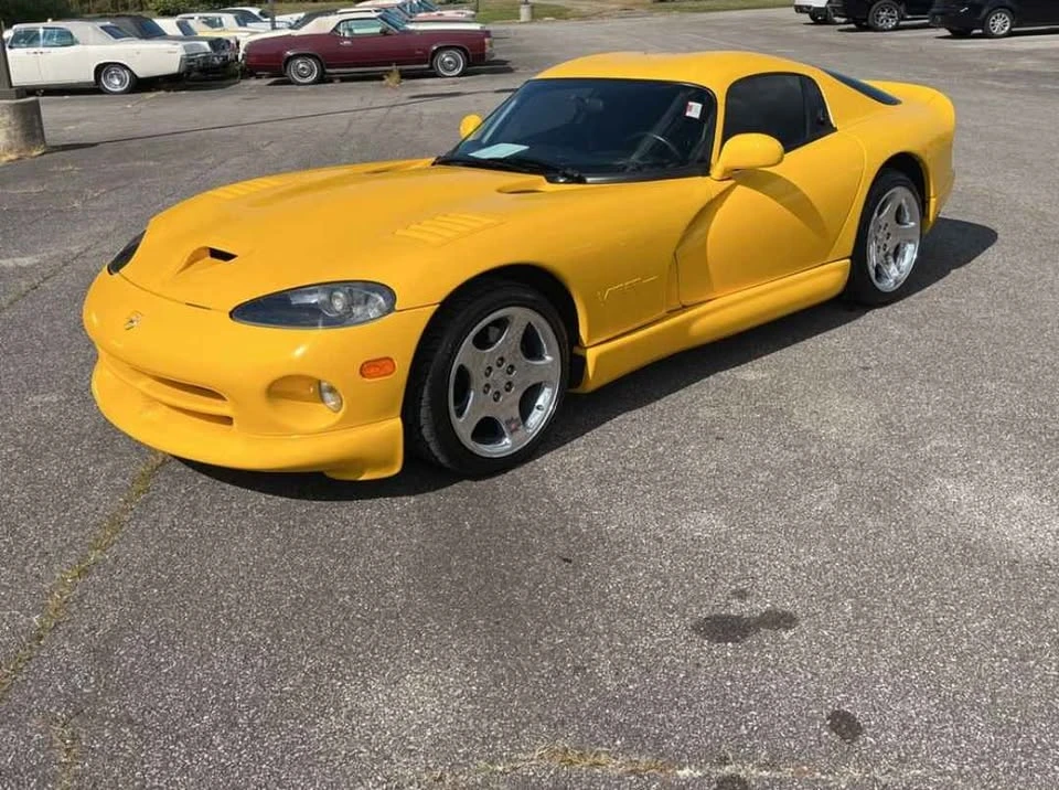 2001 Dodge Viper 2nd Gen - Image 3 of 11