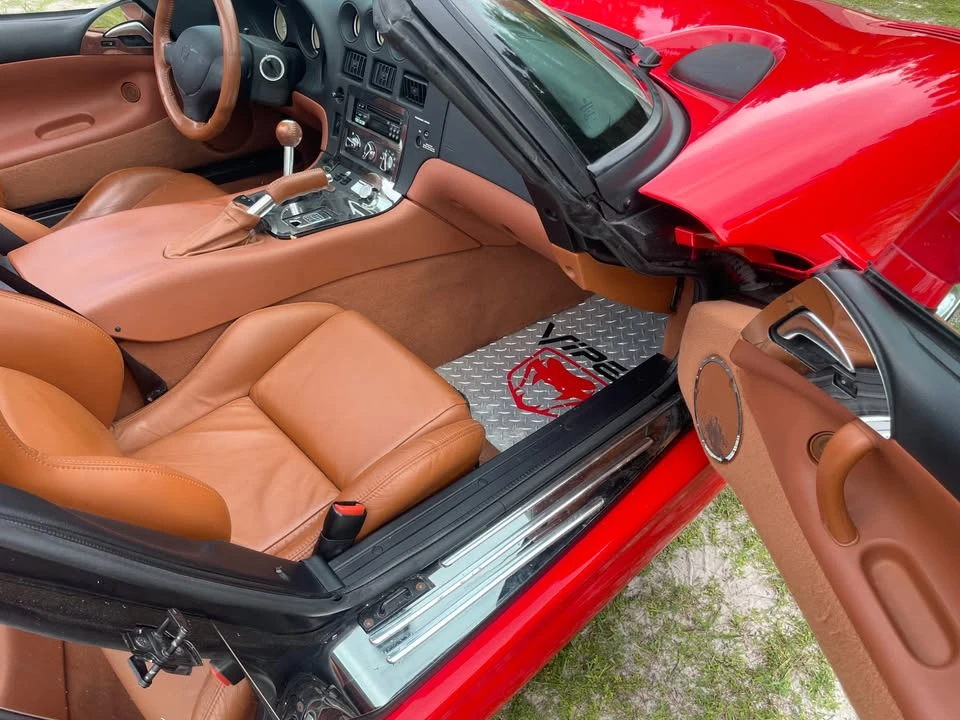 2001 Dodge Viper 2nd Gen - Image 9 of 14