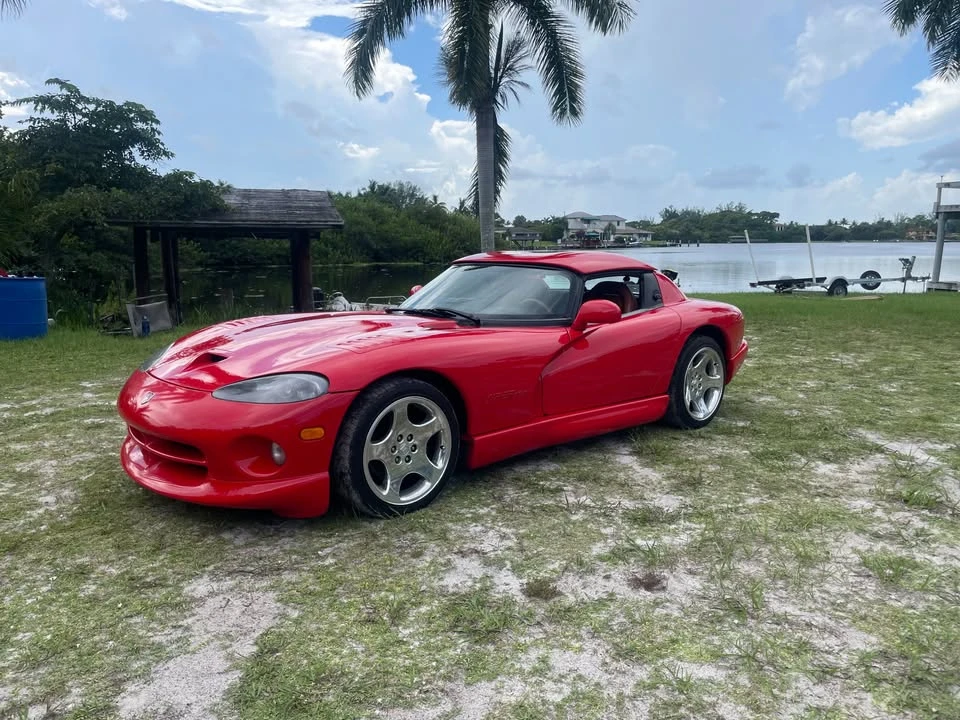 2001 Dodge Viper 2nd Gen - Image 2 of 14