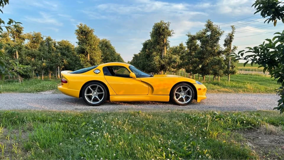 2001 Dodge Viper 2nd Gen - Image 4 of 7