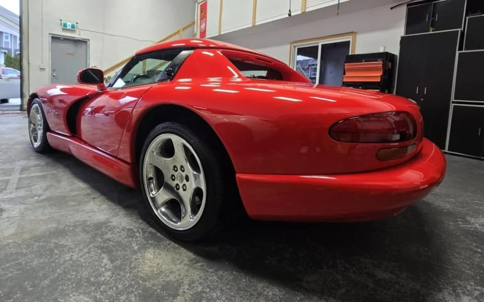 2001 Dodge Viper 2nd Gen - Image 8 of 11