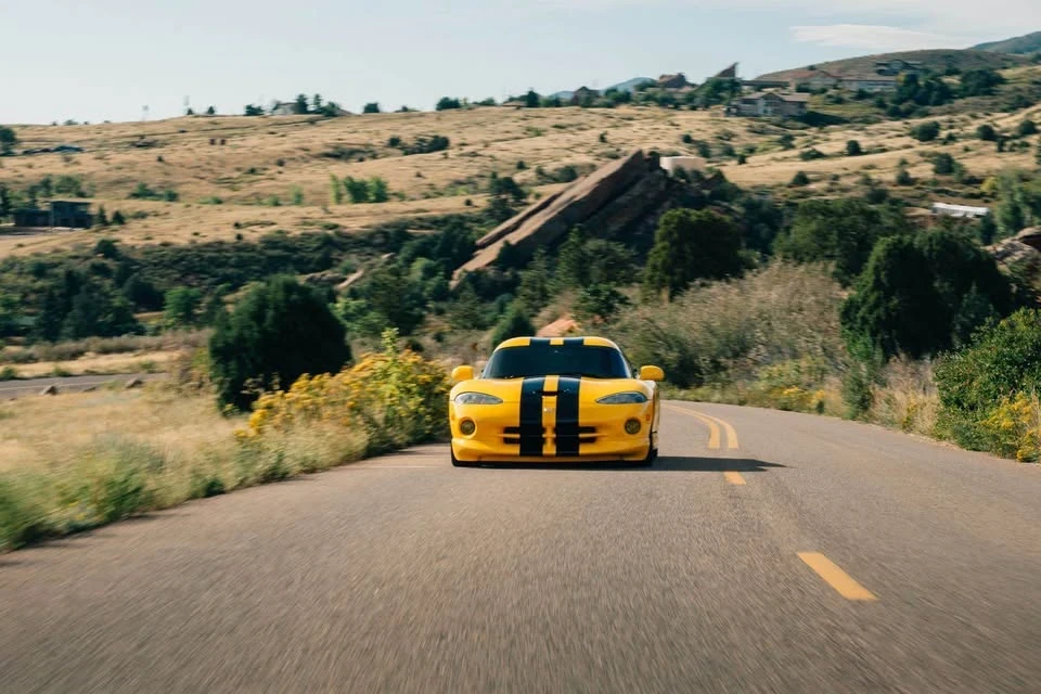 2001 Dodge Viper GTS 2nd Gen - Image 2 of 12