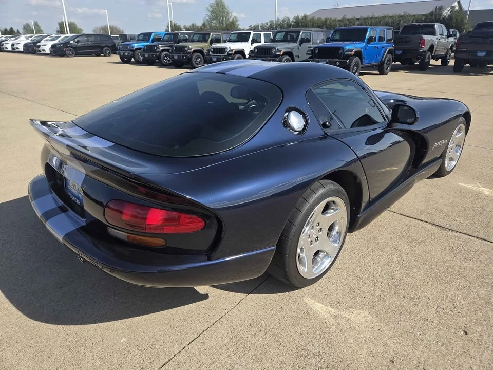 2001 Dodge Viper GTS 2nd Gen - Image 9 of 20