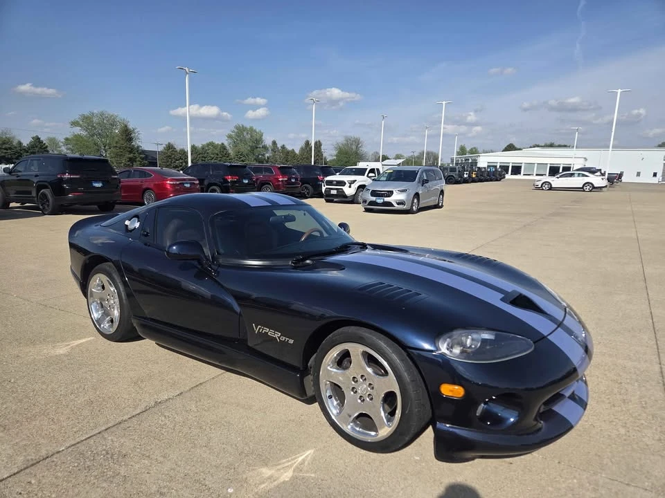 2001 Dodge Viper GTS 2nd Gen - Image 8 of 20