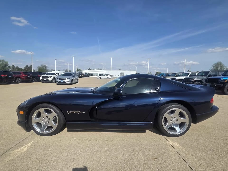 2001 Dodge Viper GTS 2nd Gen - Image 4 of 20