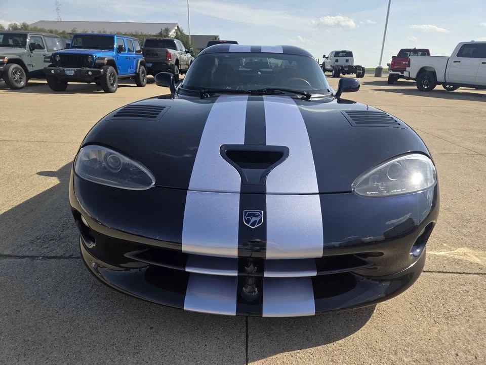 2001 Dodge Viper GTS 2nd Gen - Image 11 of 20