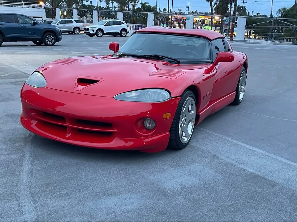2001 Dodge Viper 2nd Gen - Image 2 of 12