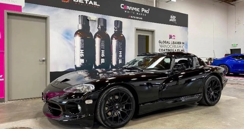 2001 Dodge Viper 2nd Gen - Image 16 of 20