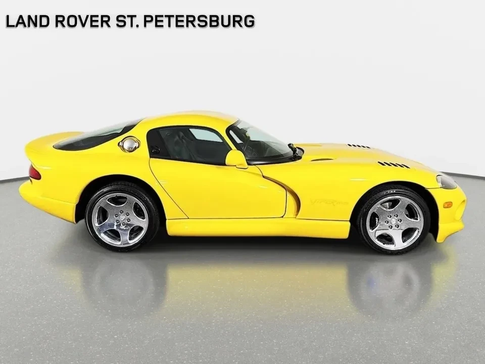 2001 Dodge Viper GTS 2nd Gen - Image 4 of 19