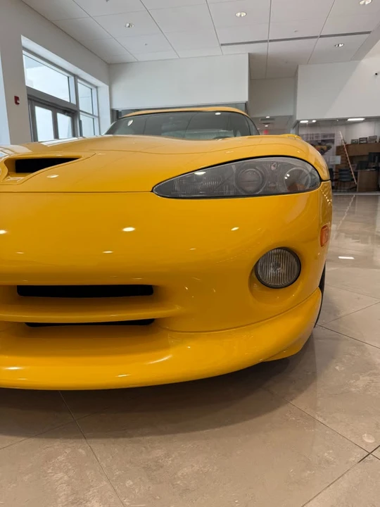 2001 Dodge Viper GTS 2nd Gen - Image 5 of 20