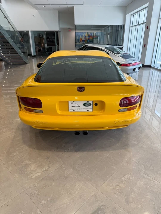 2001 Dodge Viper GTS 2nd Gen - Image 7 of 20