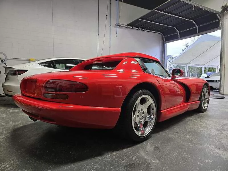 2001 Dodge Viper 2nd Gen - Image 5 of 9