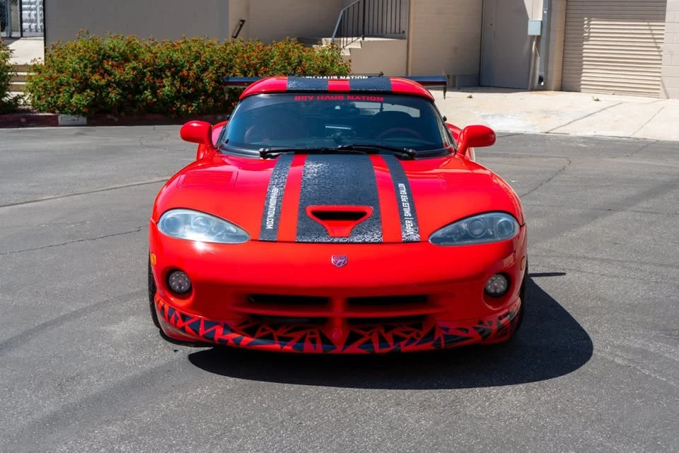 2001 Dodge Viper 2nd Gen - Image 2 of 20