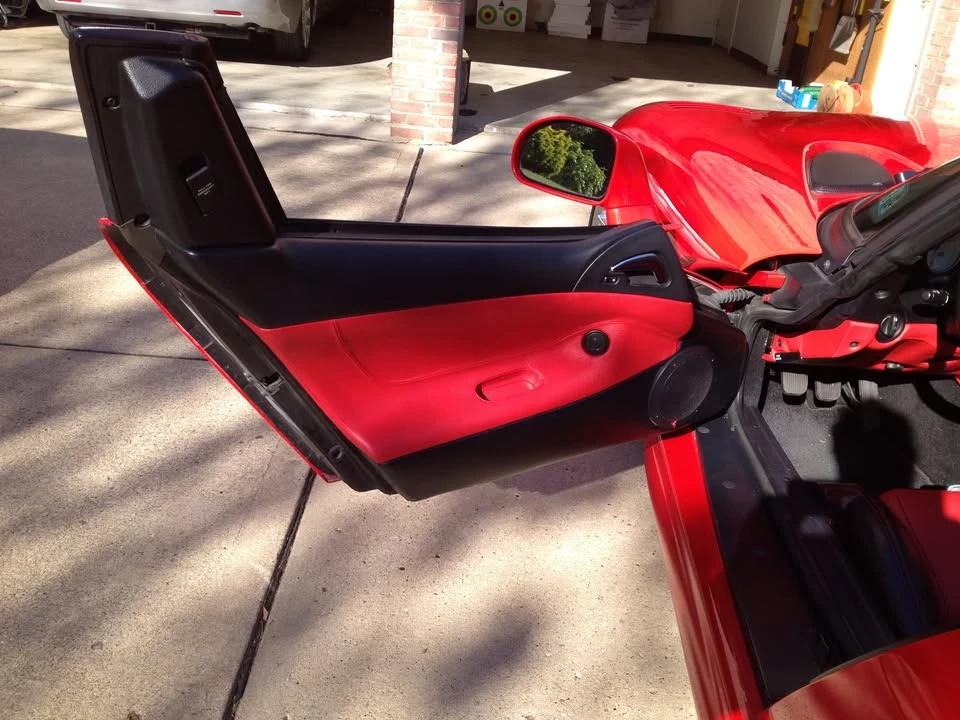 2001 Dodge Viper 2nd Gen - Image 2 of 14