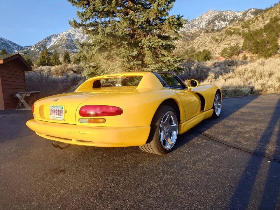 2001 Dodge Viper 2nd Gen - Image 11 of 16