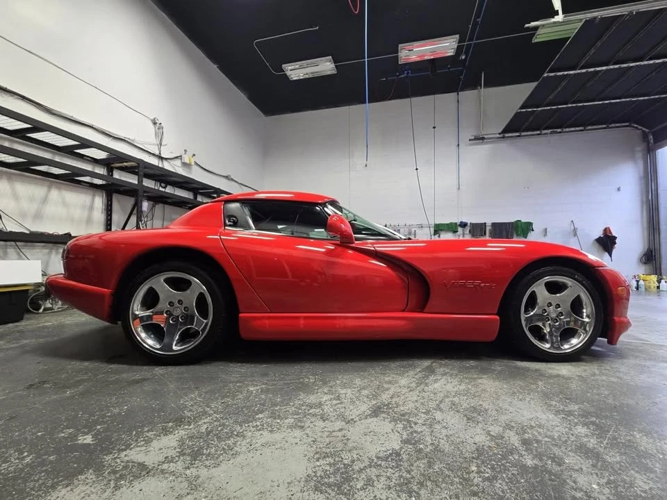2001 Dodge Viper 2nd Gen - Image 3 of 8