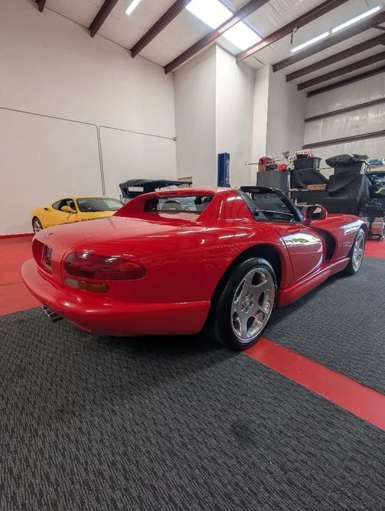 2001 Dodge Viper 2nd Gen - Image 4 of 20
