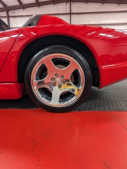 2001 Dodge Viper 2nd Gen - Image 14 of 20