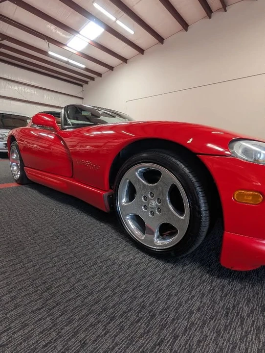 2001 Dodge Viper 2nd Gen - Image 16 of 20
