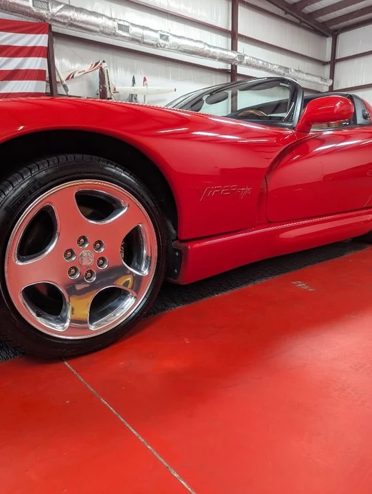 2001 Dodge Viper 2nd Gen - Image 15 of 20