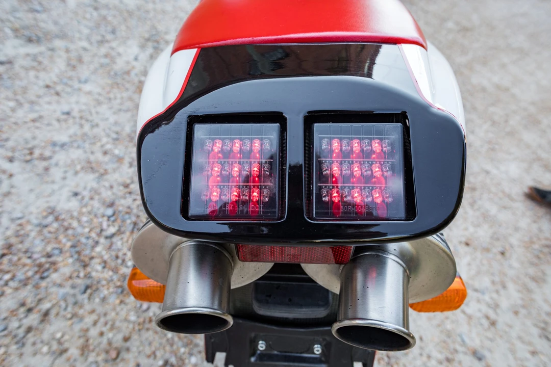 2001 Ducati 996 - Image 15 of 31