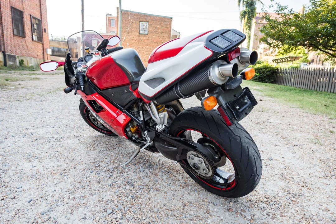 2001 Ducati 996 - Image 7 of 31