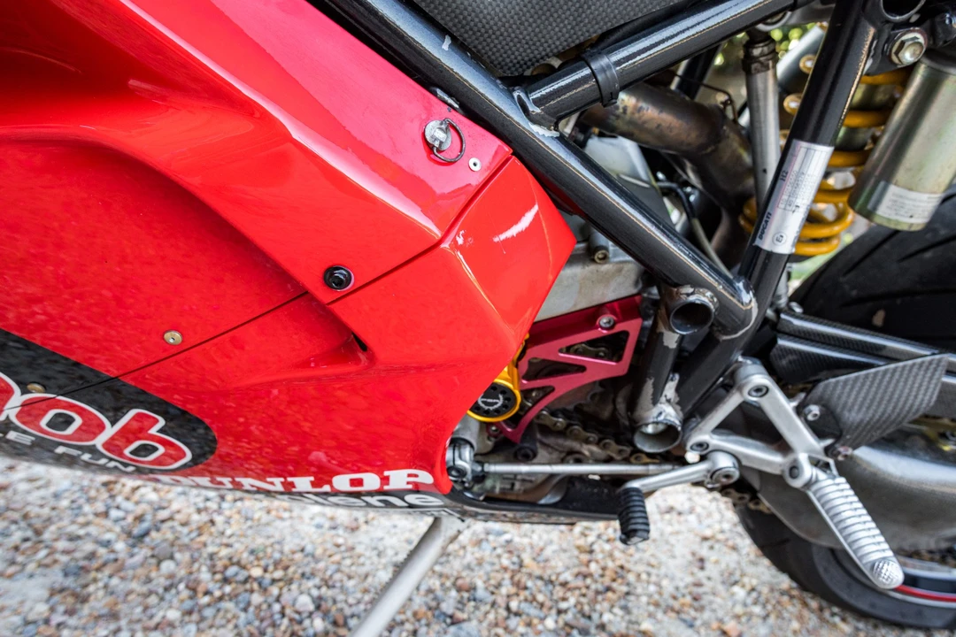 2001 Ducati 996 - Image 28 of 31