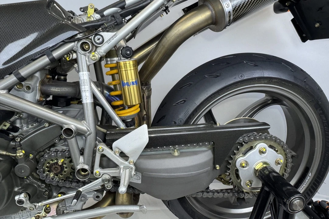 2001 Ducati 996 - Image 7 of 8